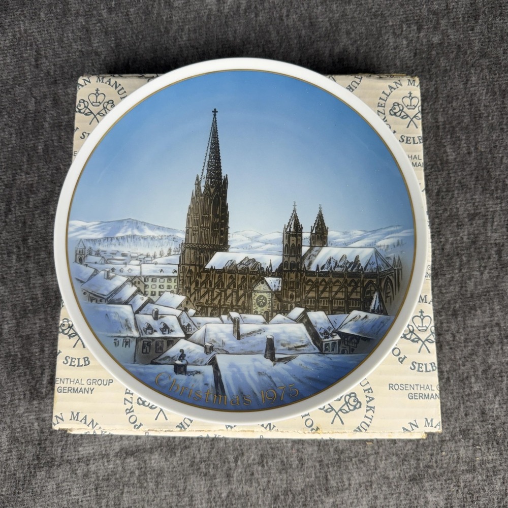 Vintage Rosenthal Christmas 1975 Freiburg Munster Collector Plate Blue Germany
